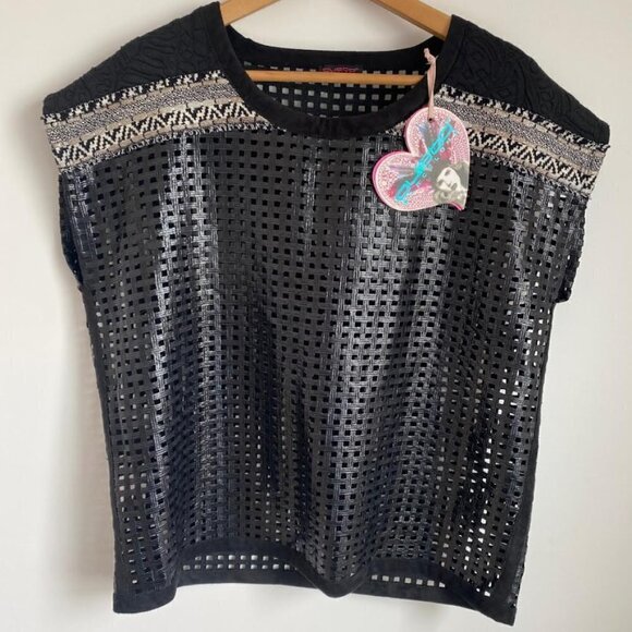 NWT Custo Barcelona Enderra Open Weave Cur Out Black Top T-Shirt Medium (M) - Picture 1 of 10